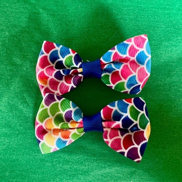 NWOT 🥀 Girl's Colorful Cute 2PK Hair Bow Clips - Picture 4 of 10
